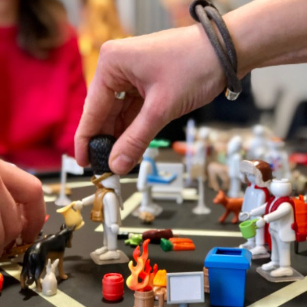 Einblick: Playmobil Pro Workshop | Manuel Grassler - LEGO Serious Play Facilitator & Experte für Veränderungsprozesse